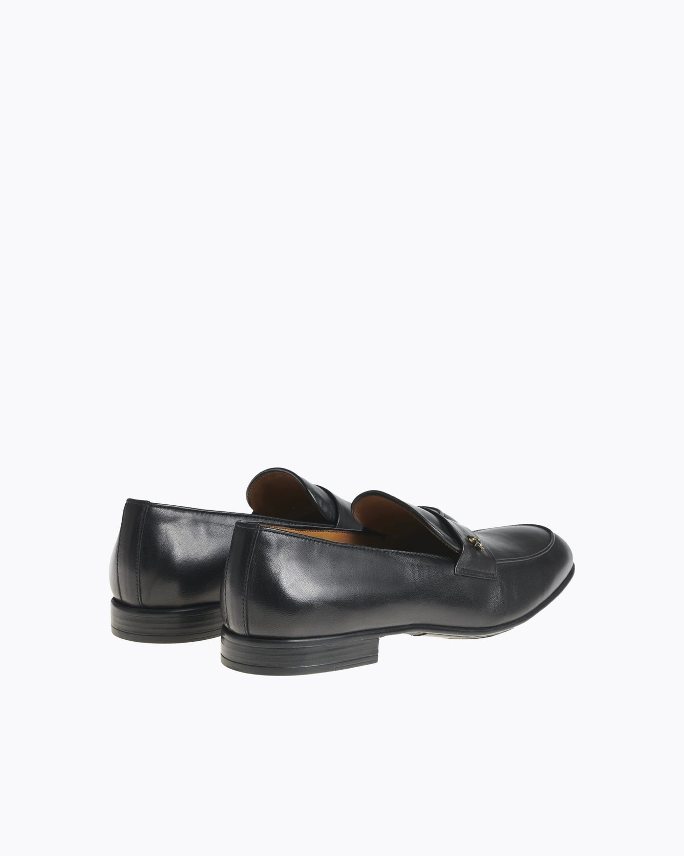 The Commander Black Loafers