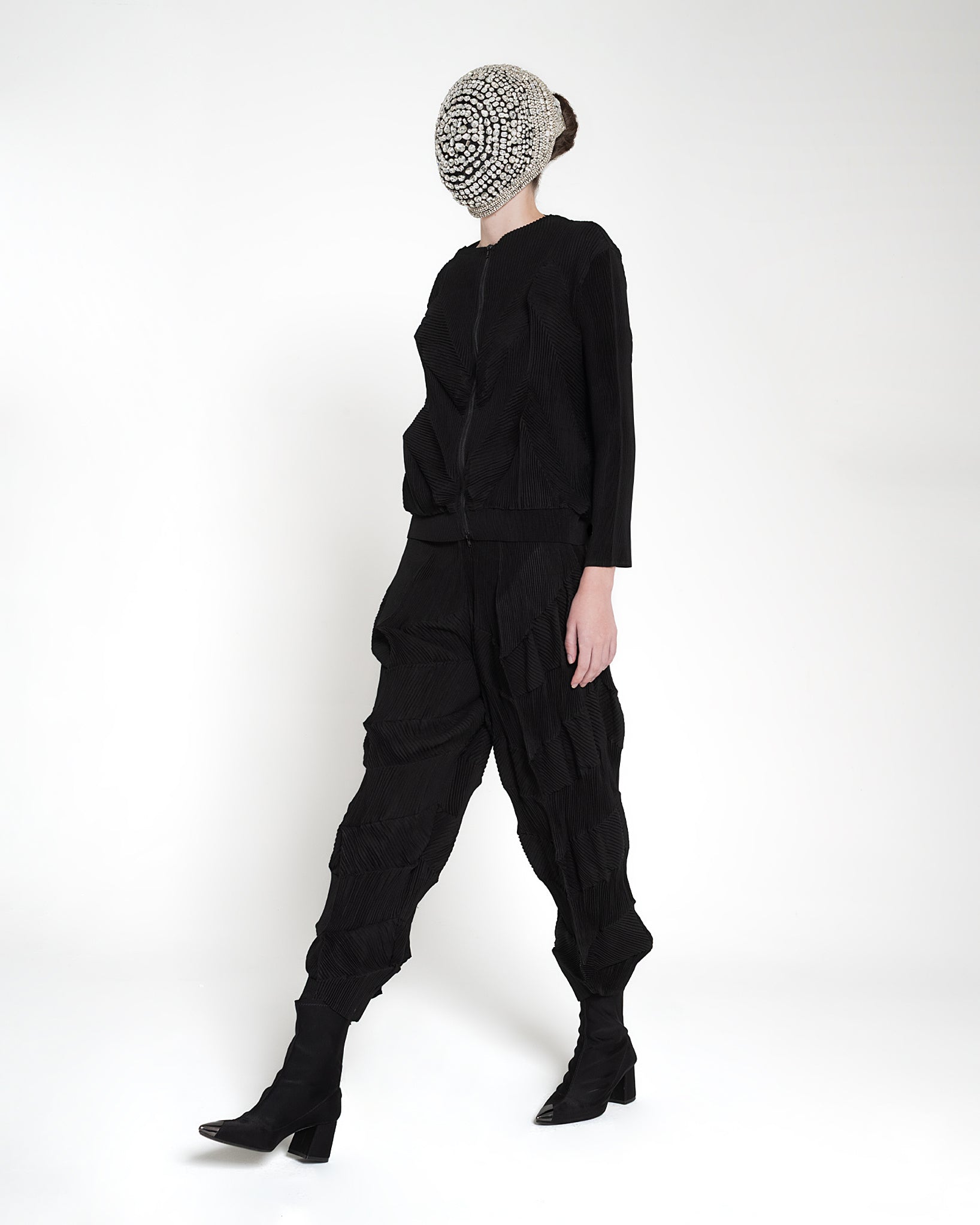 EvoFlow Black Short Jacket