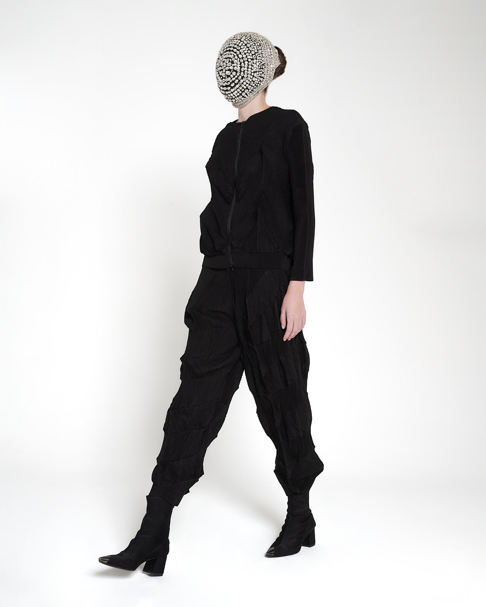 EvoFlow Black Short Jacket