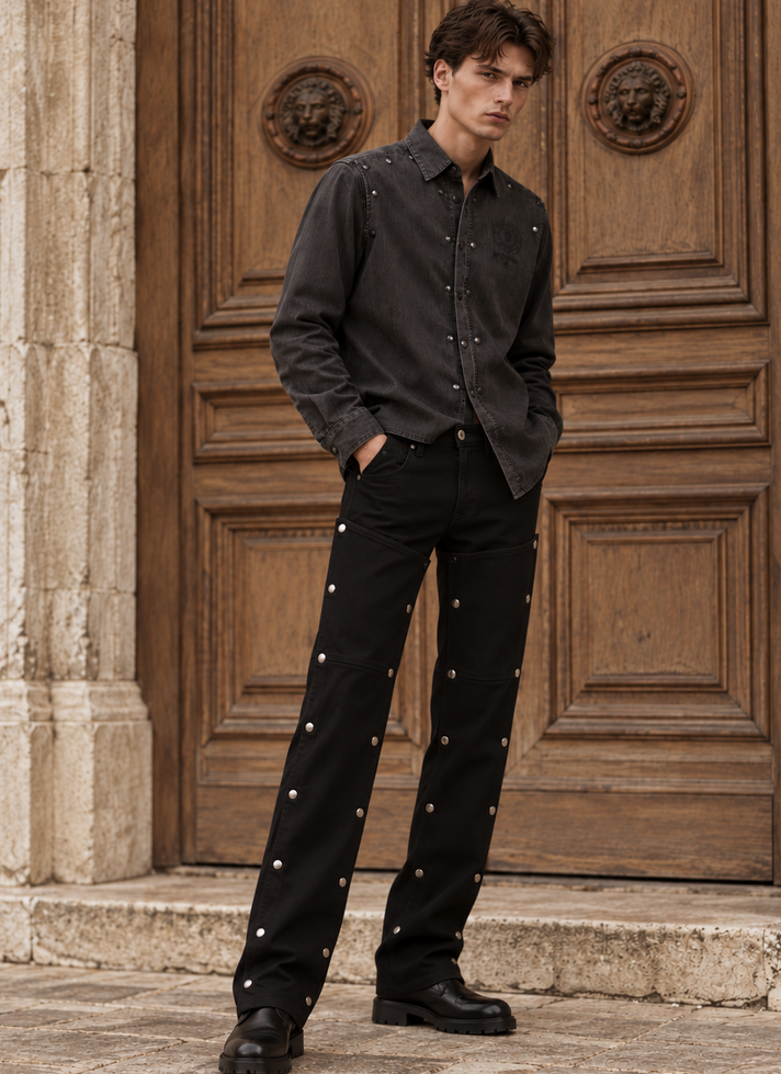 BLACK JEANS WITH STUDS