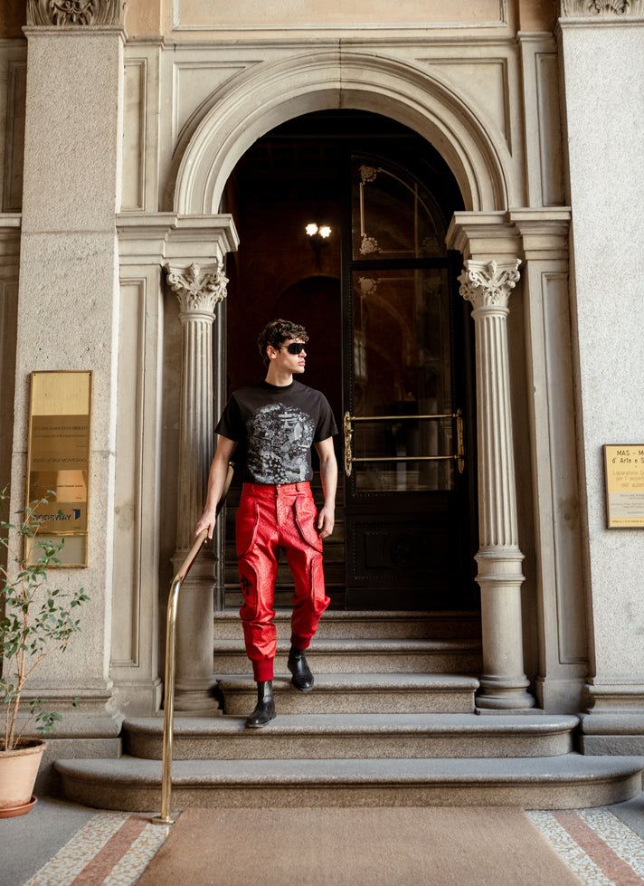 BLACK T-SHIRT WITH B&W BUDDHA