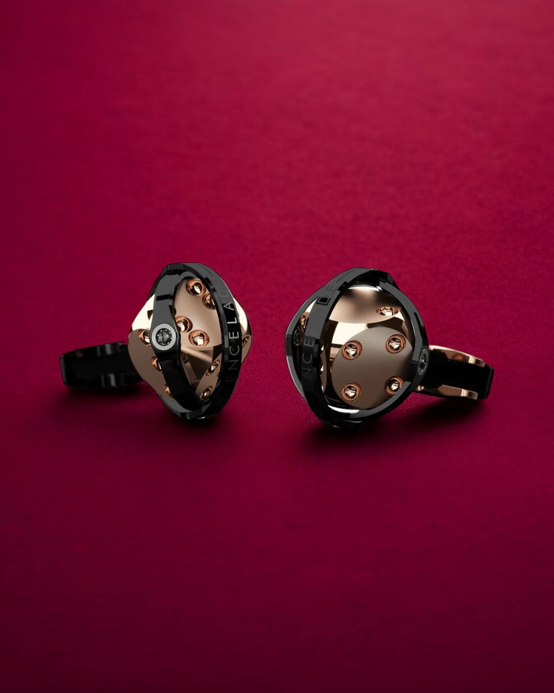 CUFFLINKS DICE BLACK & RED GOLD