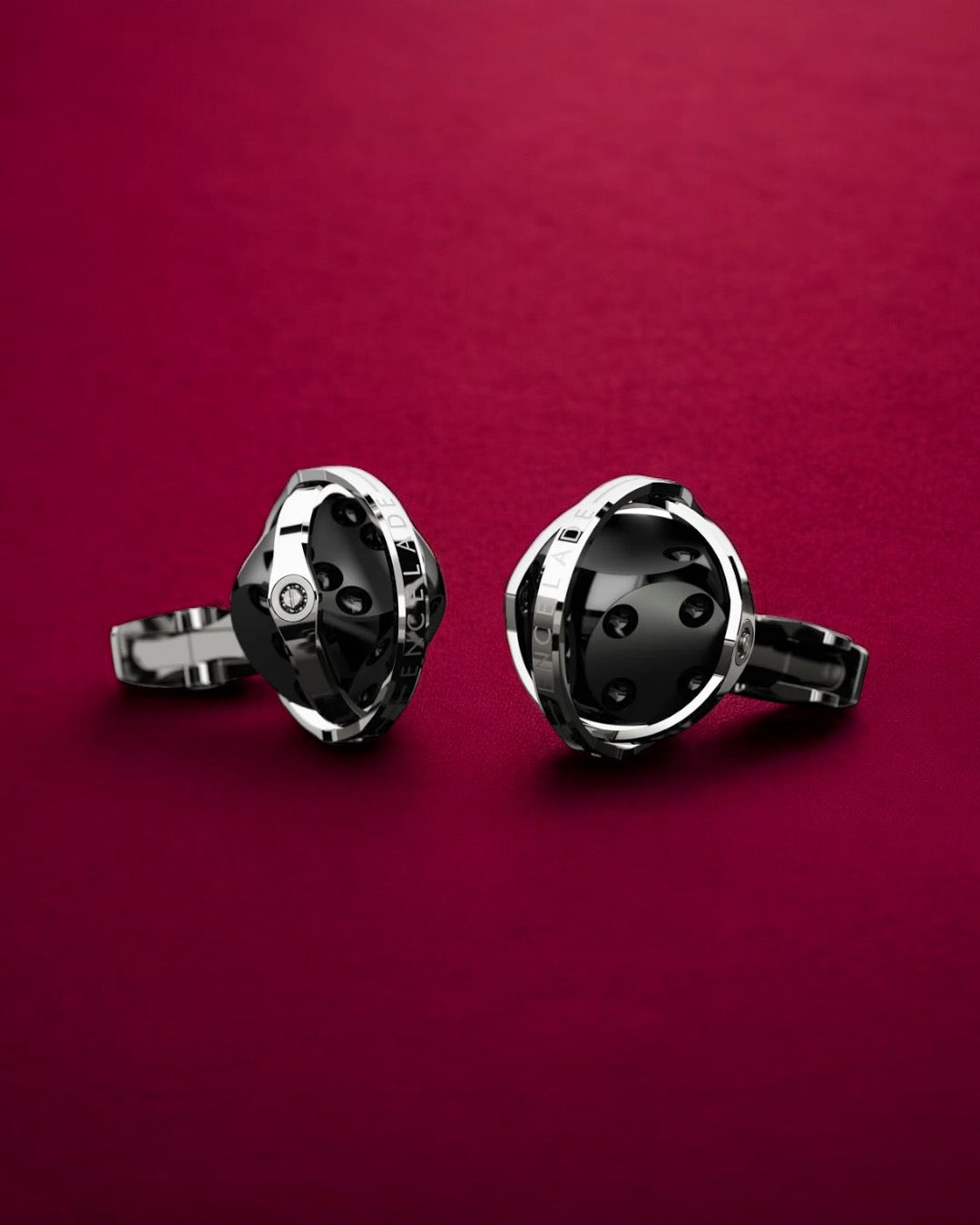 CUFFLINKS DICE STEEL & BLACK