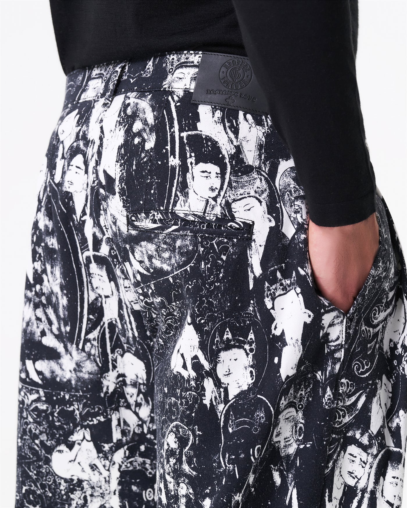 Buddha cropped pants