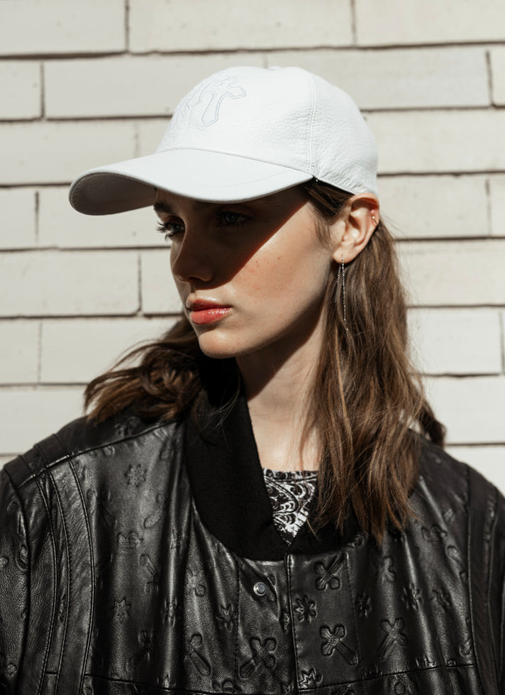 WHITE DEER BASEBALL CAP