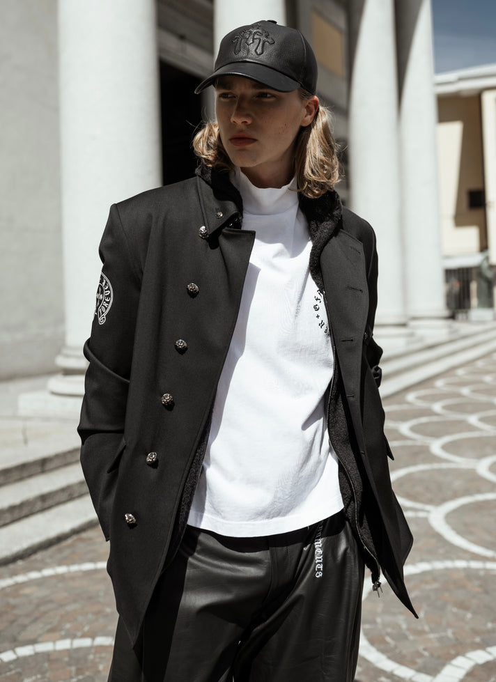 Black wool jacket with pockets