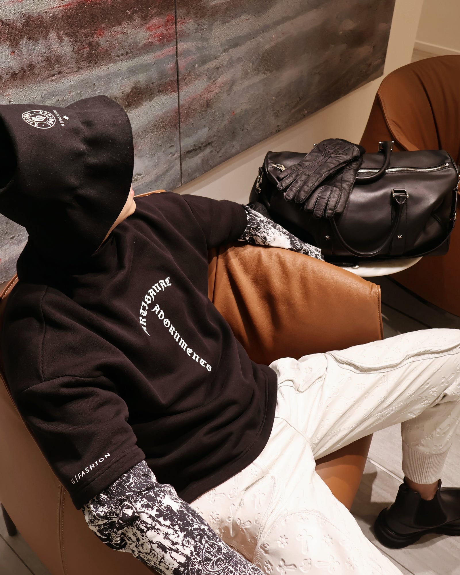 白色羔羊皮工装裤