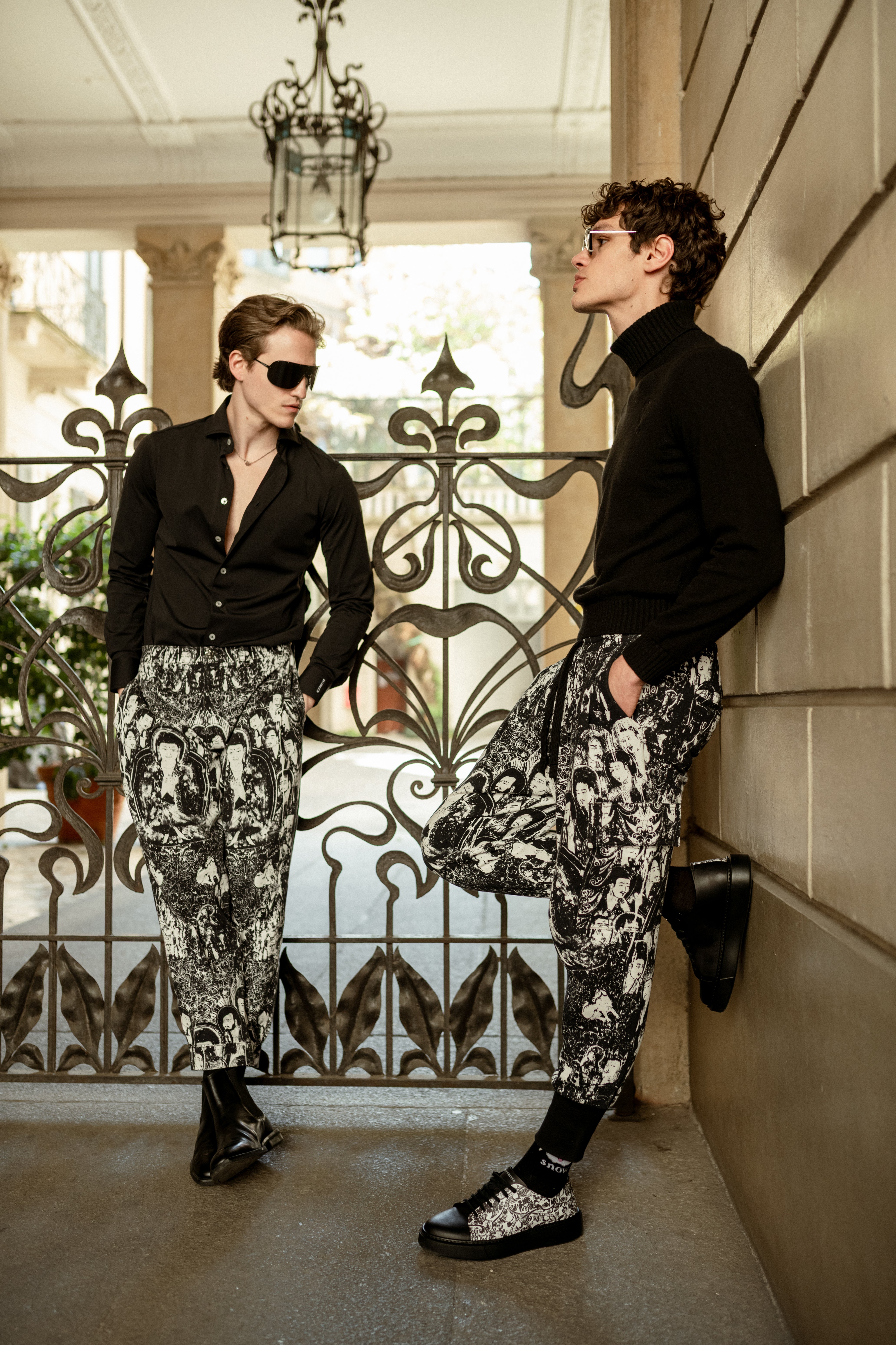 Buddha print jogger pants