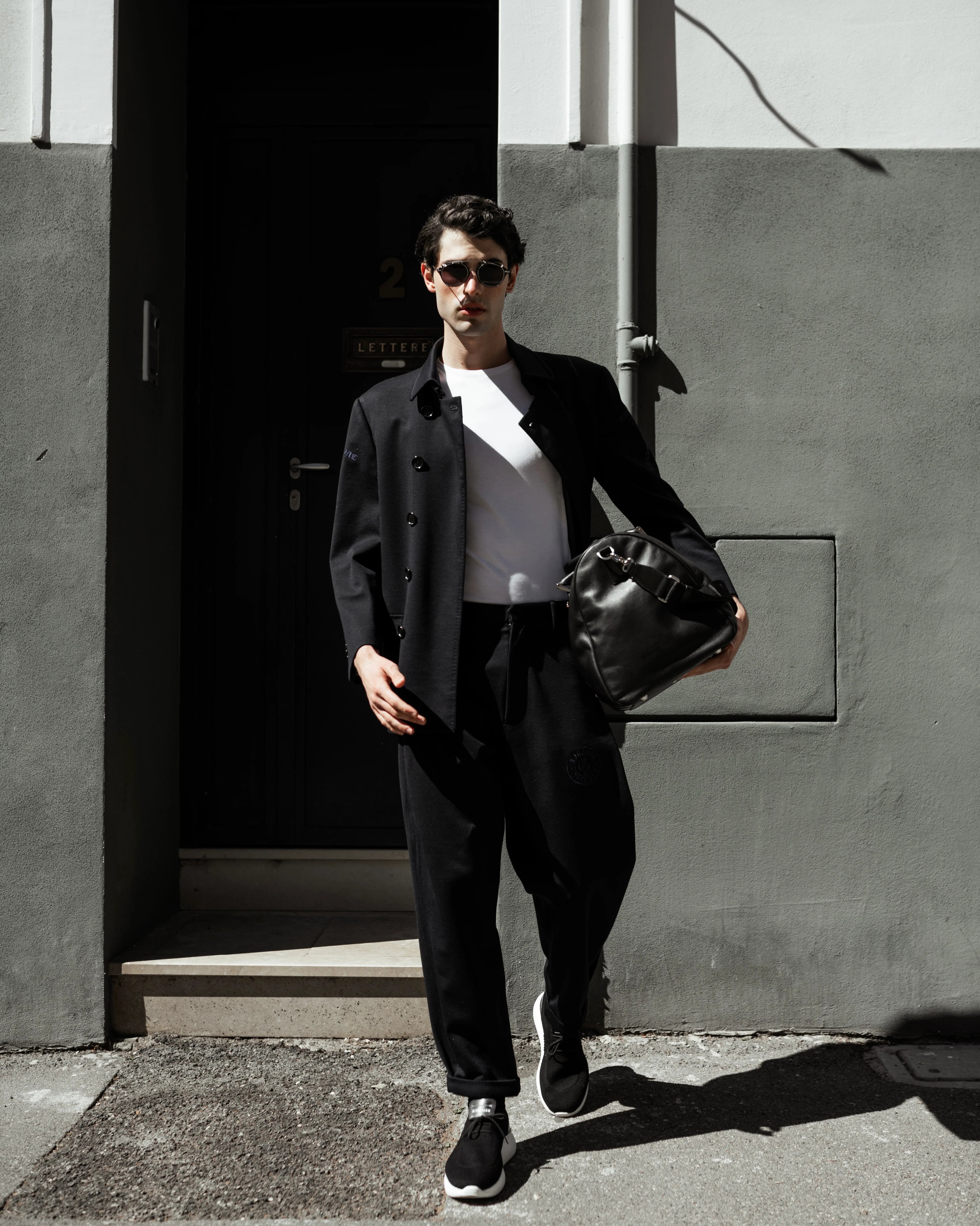 深蓝色羊毛混纺长裤