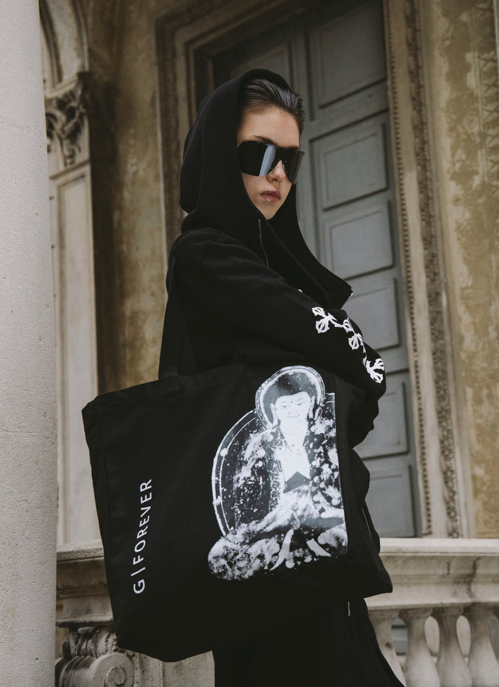 Force Tote