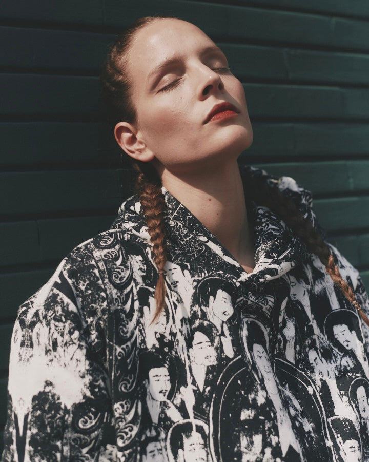    佛系中性连帽衫 带加垫 