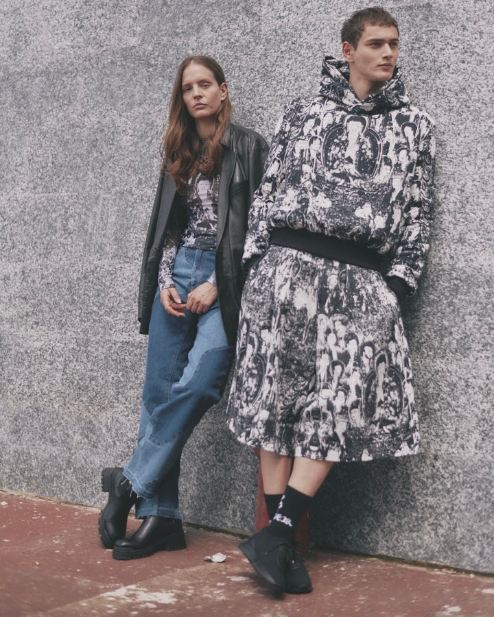    佛系中性连帽衫 带加垫 