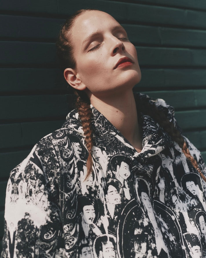    佛系中性连帽衫 带加垫 