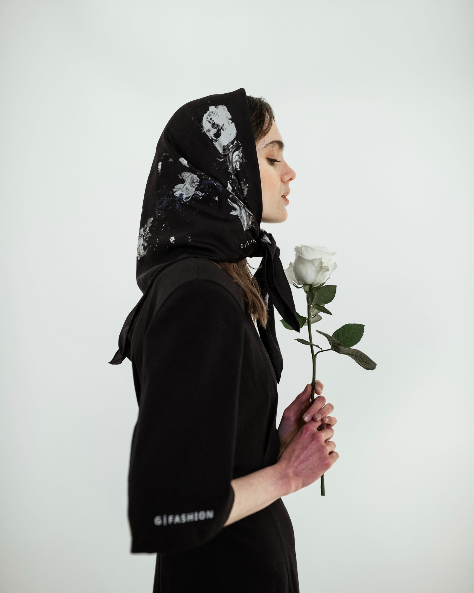 午夜花园丝绸方巾