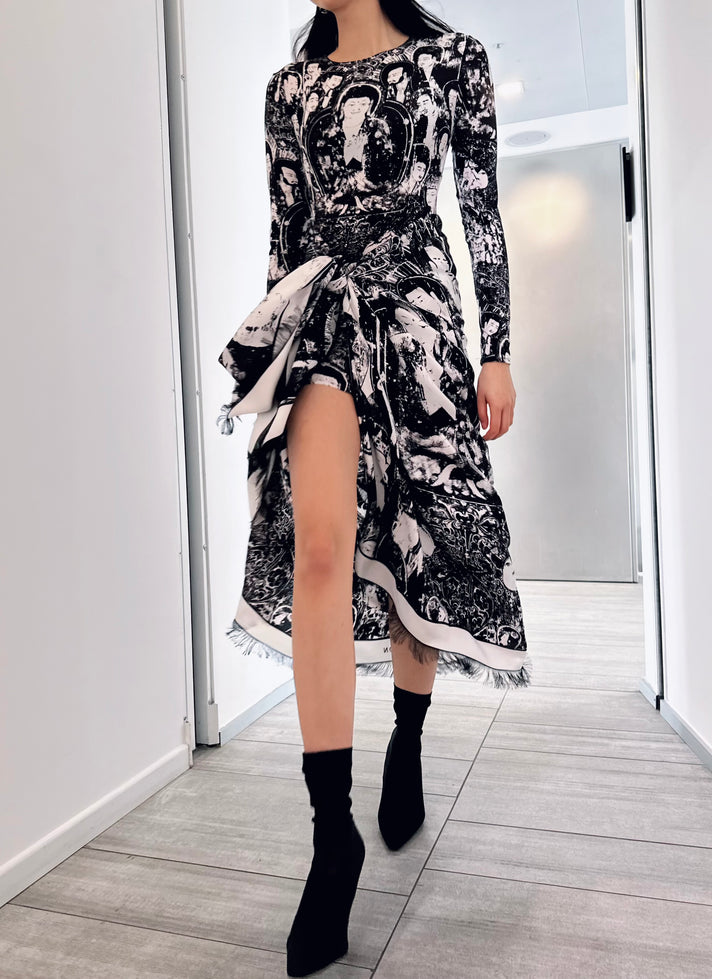 黑白佛系丝绸长方形围巾    