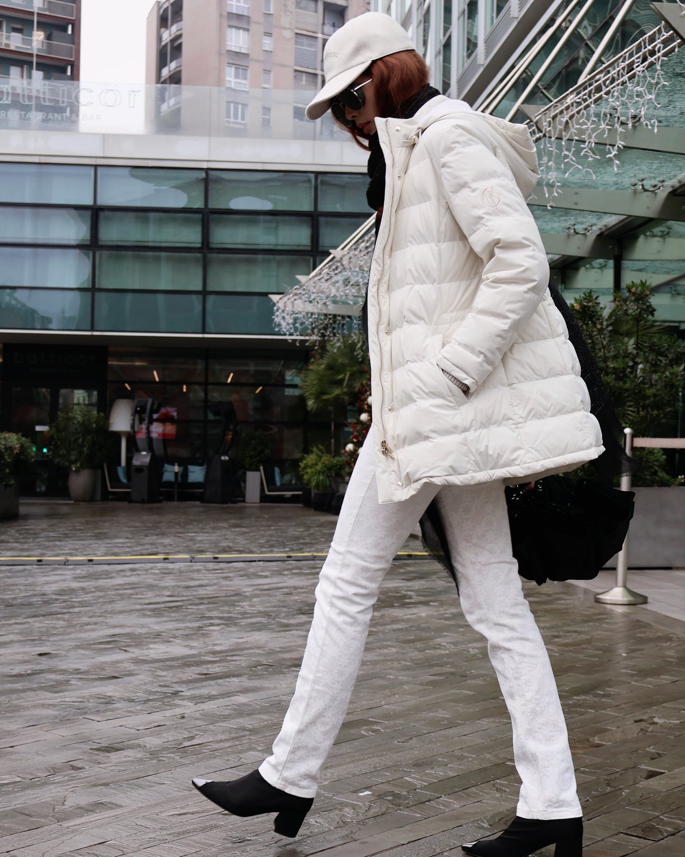 WHITE PADDED COAT