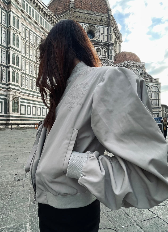 PUFF SLEEVED JACKET FULLY LINED IN SILK