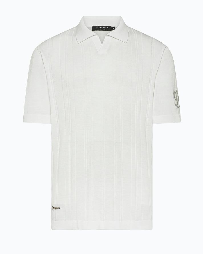    白色 V 领 Polo 衫  