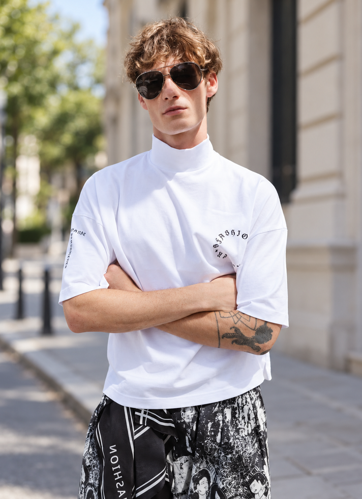 White turtleneck t-shirt with logo