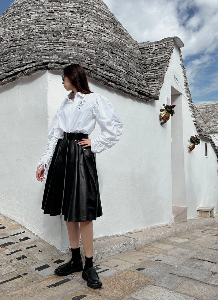 白色棉质泡泡袖衬衫