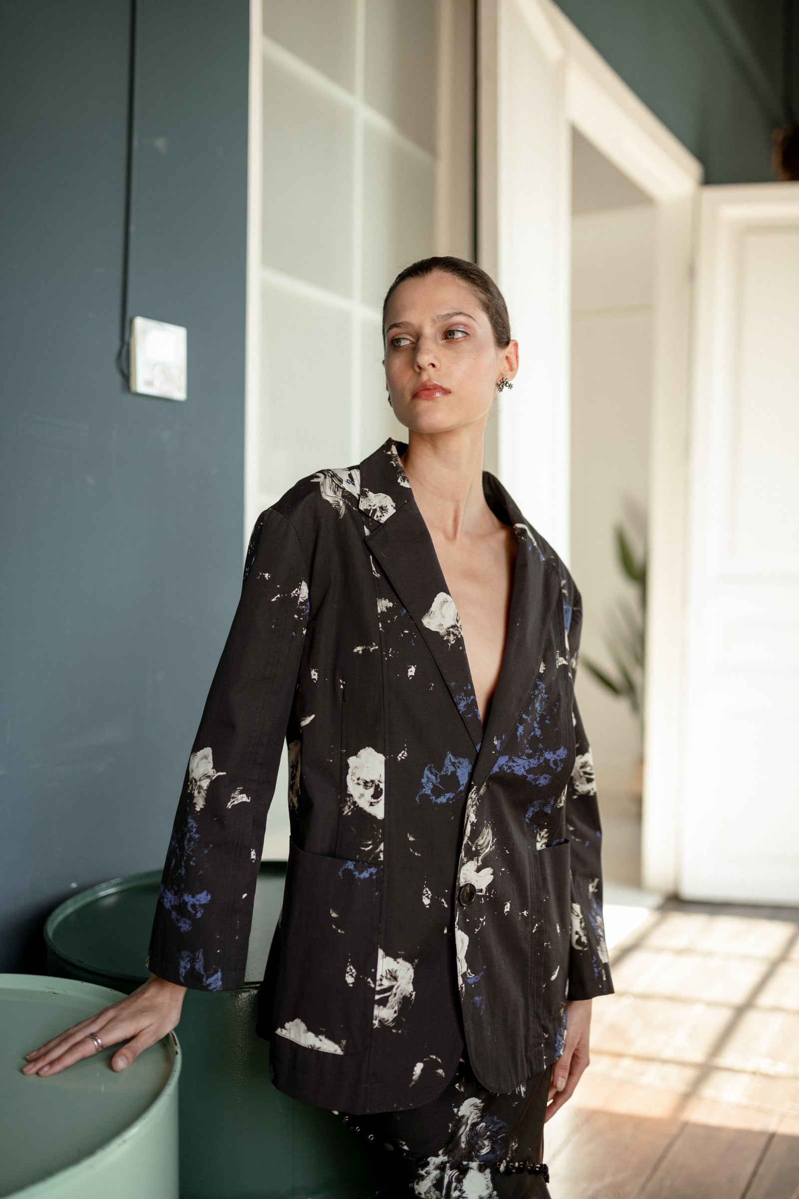 UNISEX MIDNIGHT GARDEN BLAZER