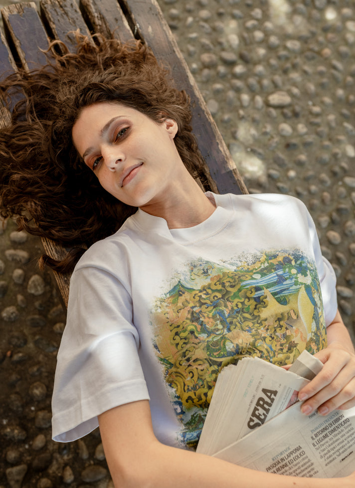WHITE T-SHIRT WITH COLORFUL BUDDHA