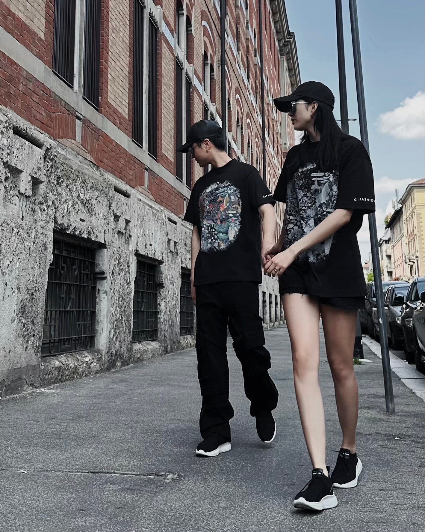 BLACK T-SHIRT WITH COLORFUL BUDDHA