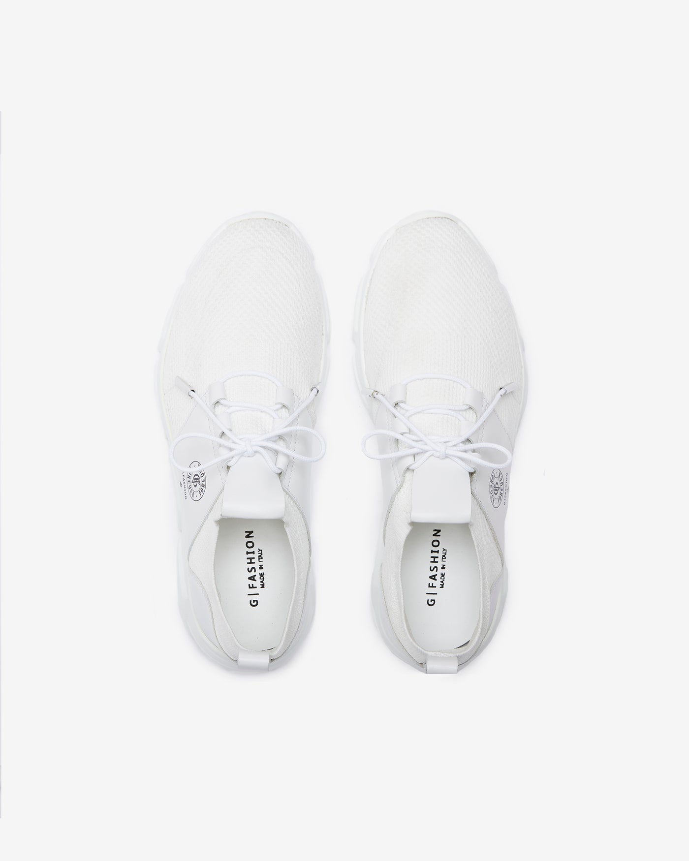 WHITE VENTURE FIT ATHLETIC SNEAKERS