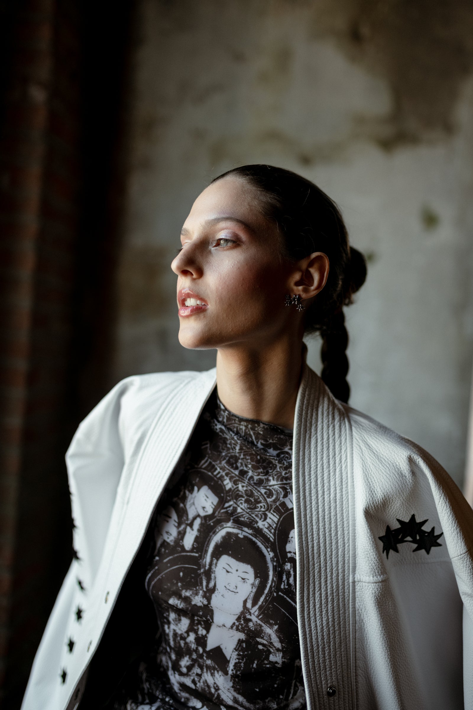 ASYMMETRIC BLESSING STARS EARRINGS