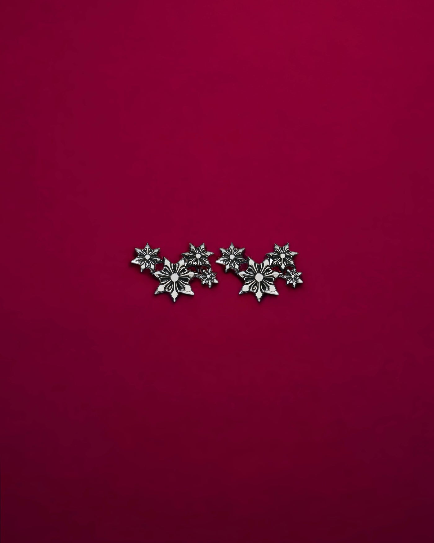 ASYMMETRIC BLESSING STARS EARRINGS