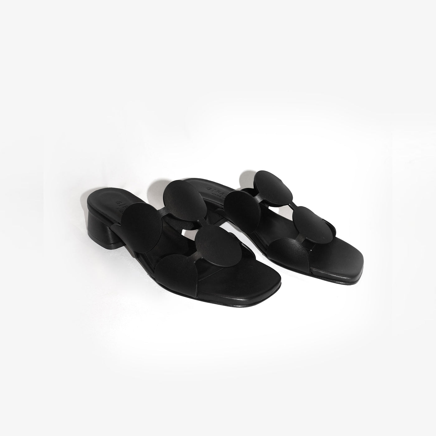 BLACK MIDNIGHT GARDEN SANDALS