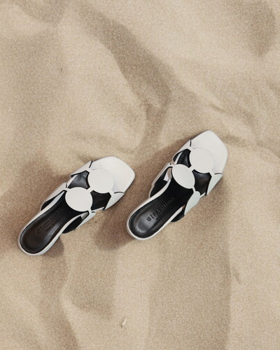 WHITE MIDNIGHT GARDEN SANDALS