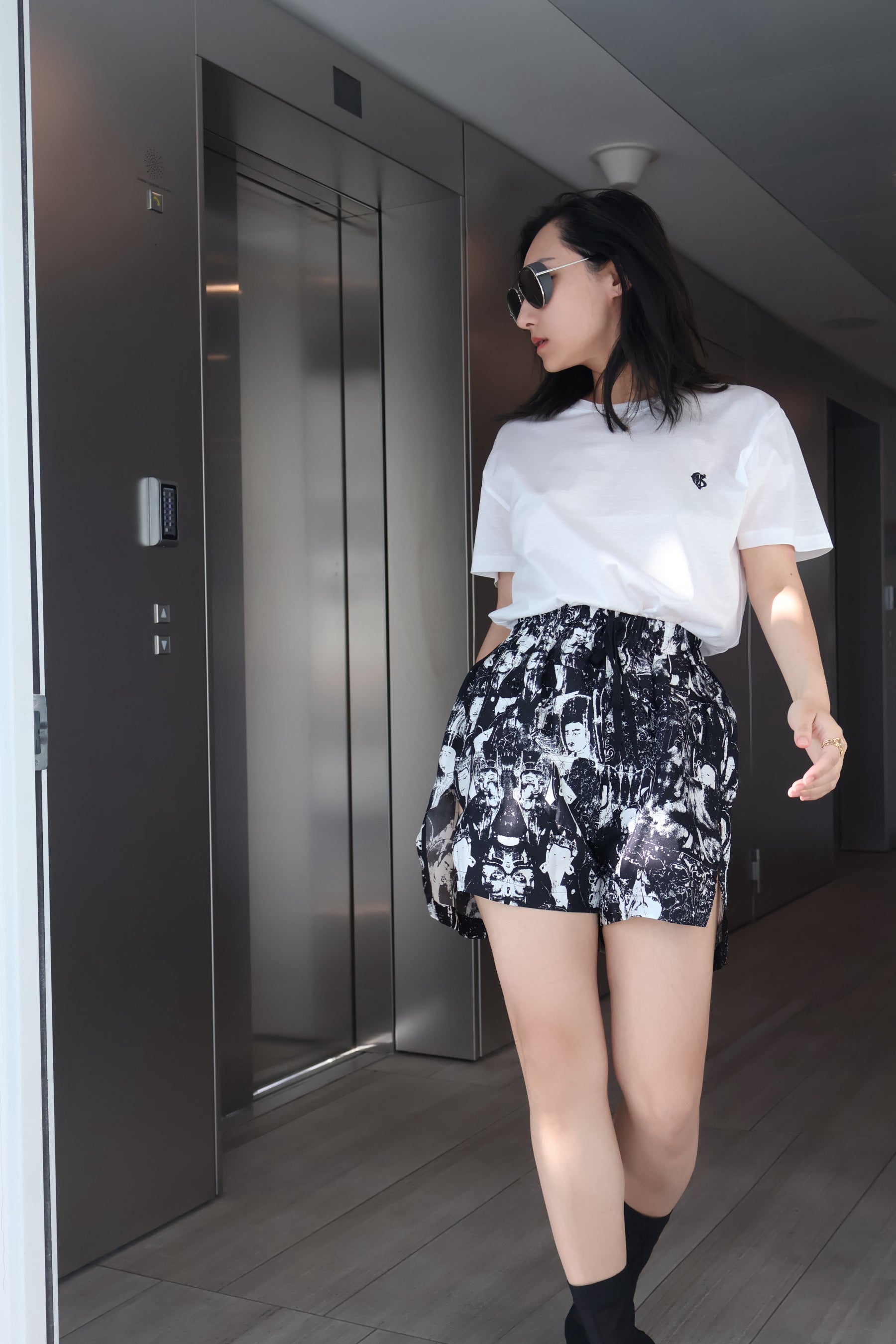 白色宽松Logo T恤 