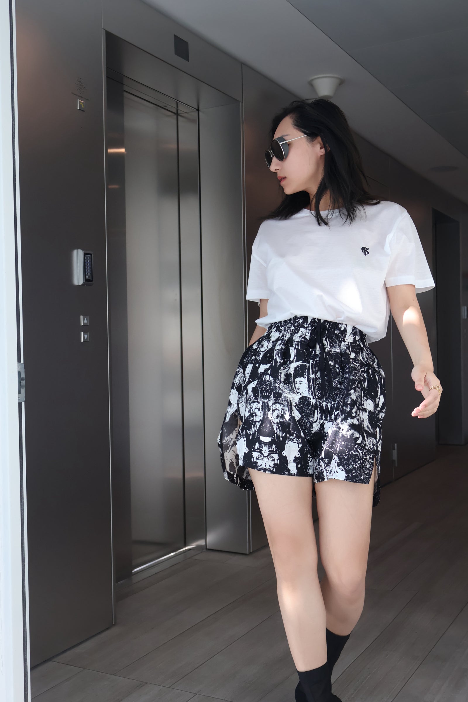 白色宽松Logo T恤 