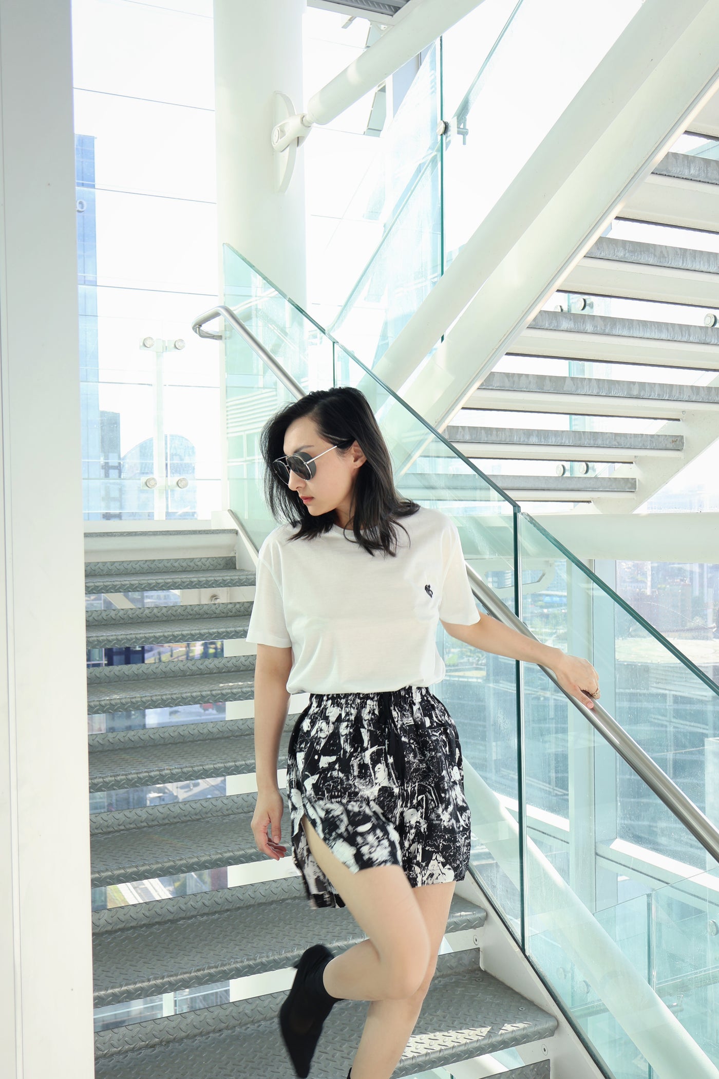 White Relaxed T-shirt with logo