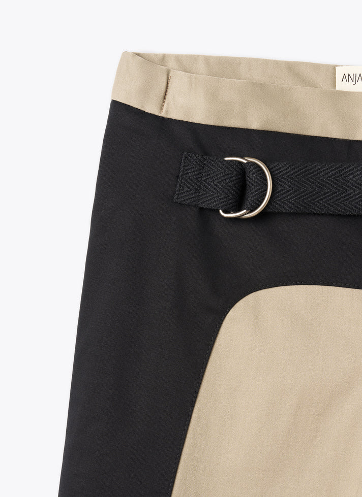 BROWN PANTS WITH BUCKLE BELT