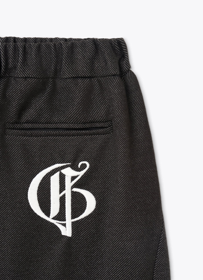 带标志的修身哈伦裤