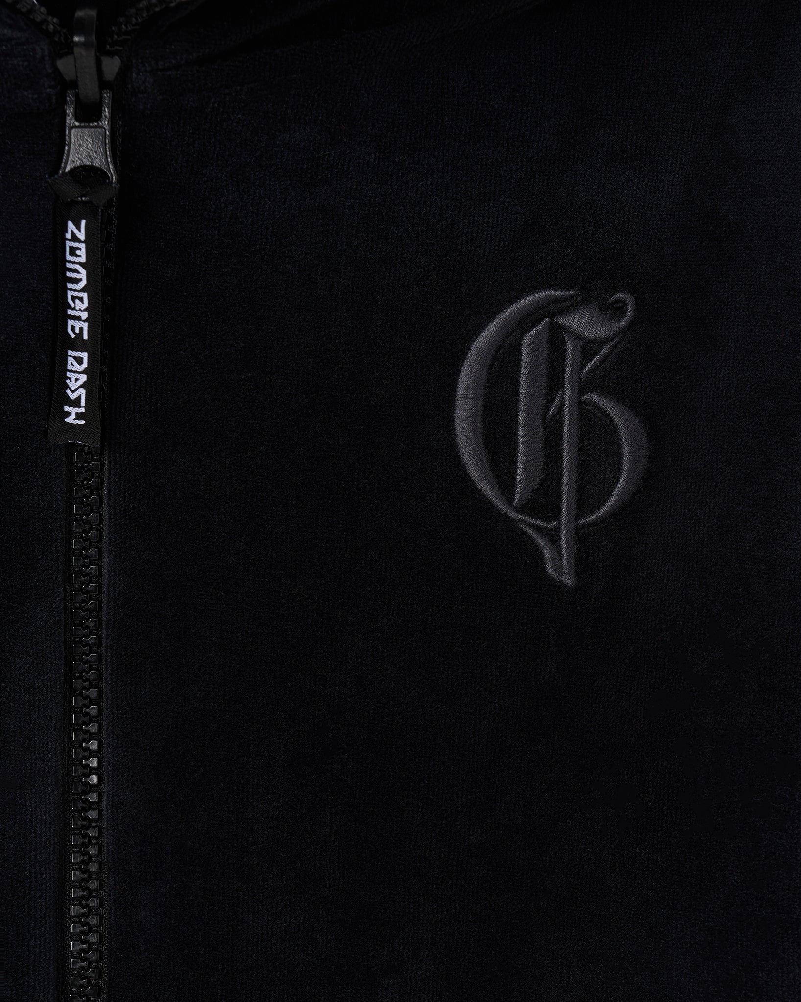 ZOMBI印花黑色连帽衫