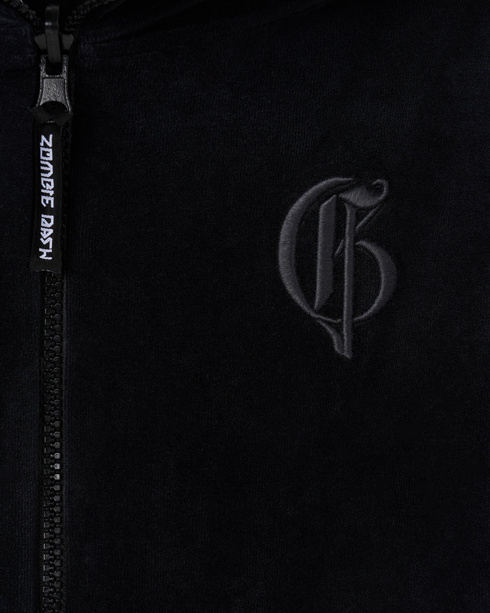 ZOMBI印花黑色连帽衫