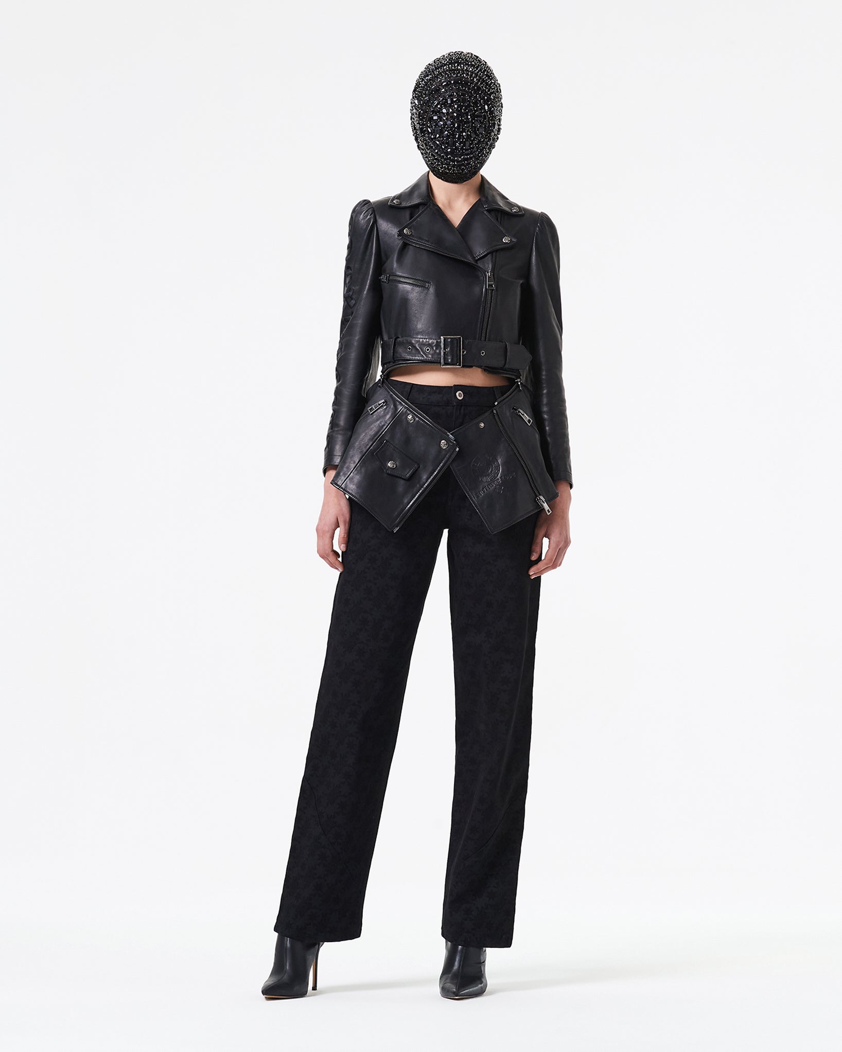 黑色束腰皮夹克