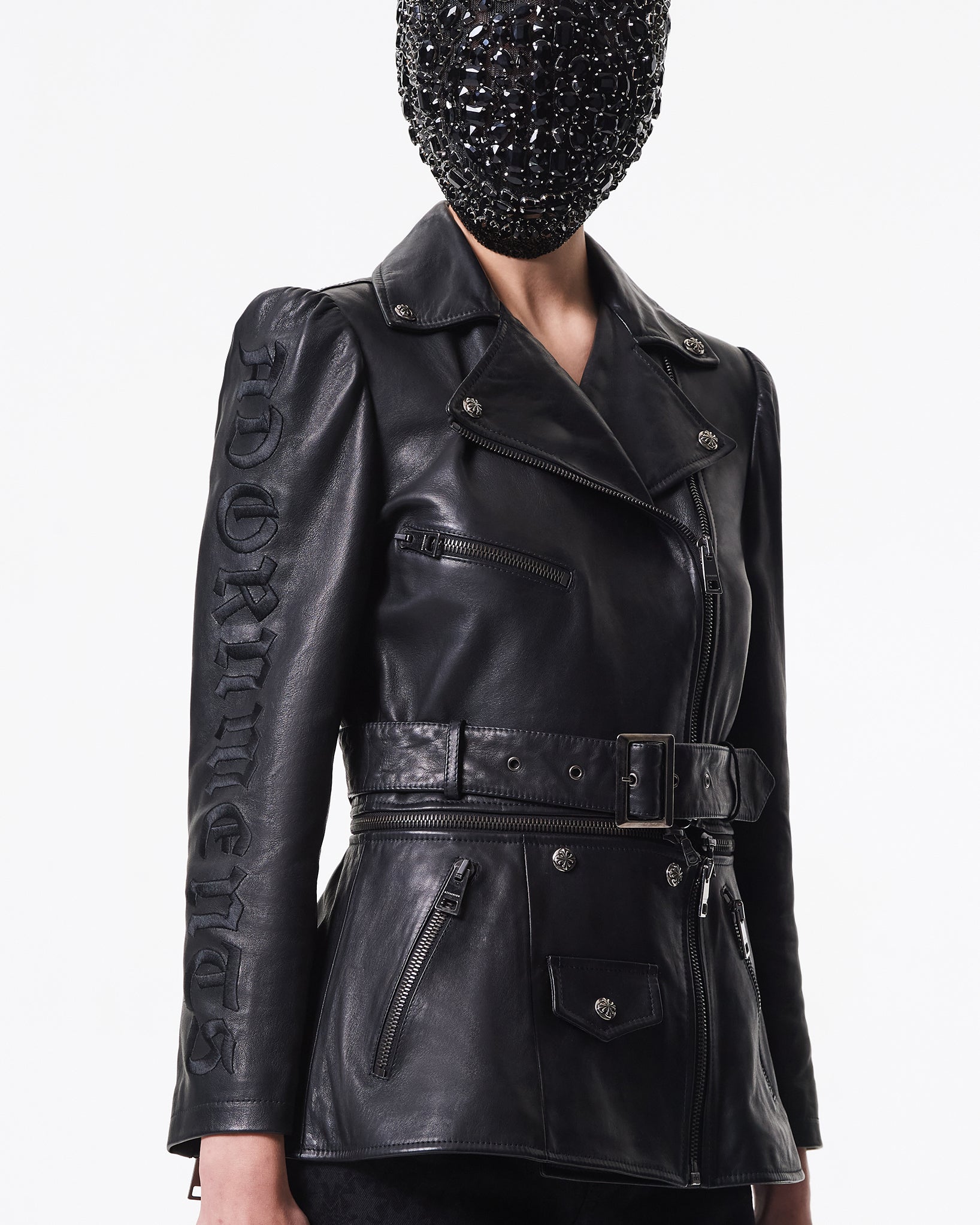 黑色束腰皮夹克